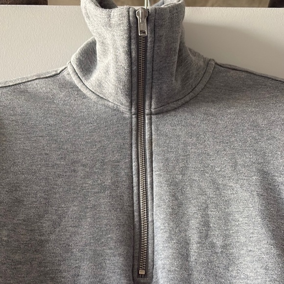 Gray sweatshirt half zip mock neck +2 front pockets - Picture 3 of 7